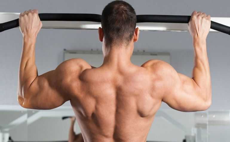 Как накачать широкие плечи: лучшие упражнения + тренировки для мужчин