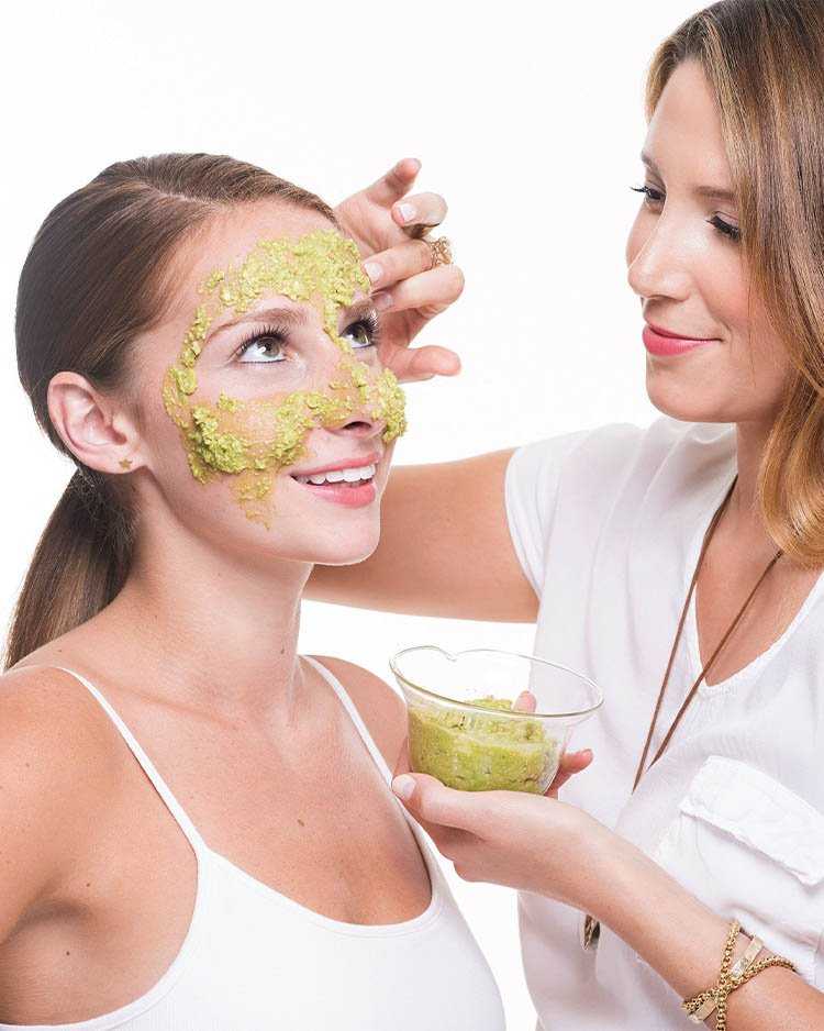 Как сохранить молодость ― оливковое масло для кожи лица, золотые маски для волос