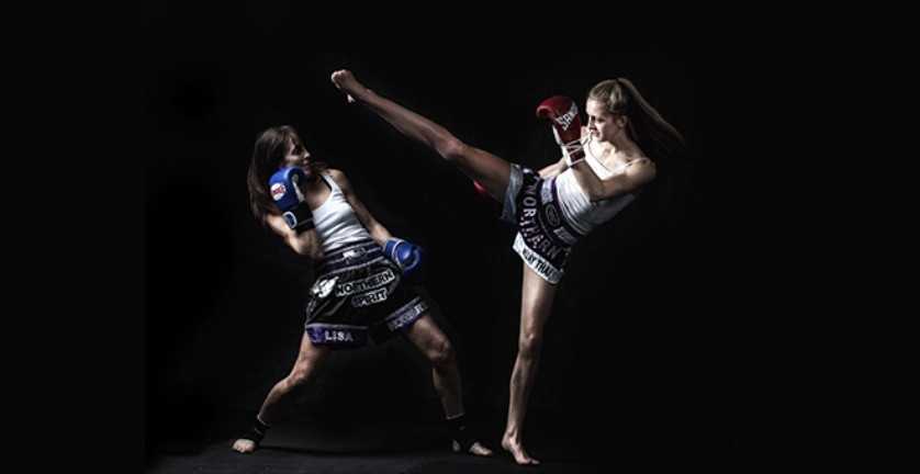 Как драться против высокого бойца в тайском боксе и для самообороны на улице — муай тай обучение