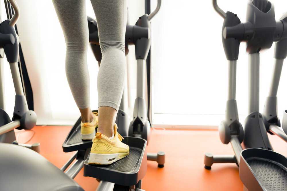 Министеппер: для чего нужен данный тренажер, какие мышцы работают во время упражнений, как правильно заниматься и какую технику ходьбы использовать для похудения