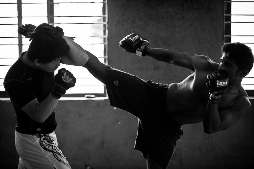 Тайский бокс и муай тай что это: тренировки и правила, подходит ли для девушек и новичков в единоборствах