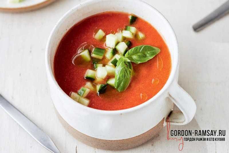 Тосканский суп из помидоров с фасолью согреет в ненастную погоду